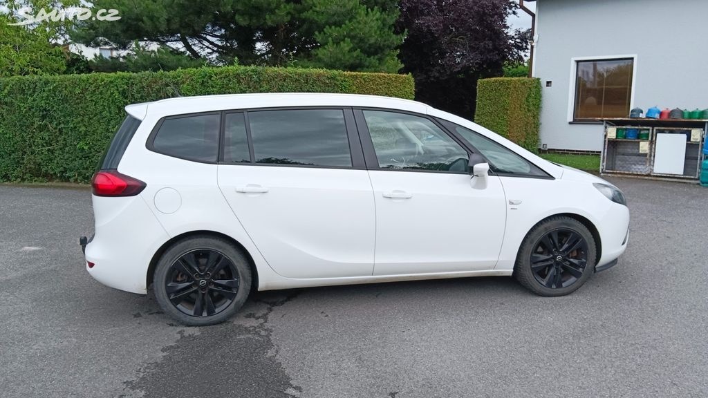 Opel Zafira C 2,0 CDTi - 2