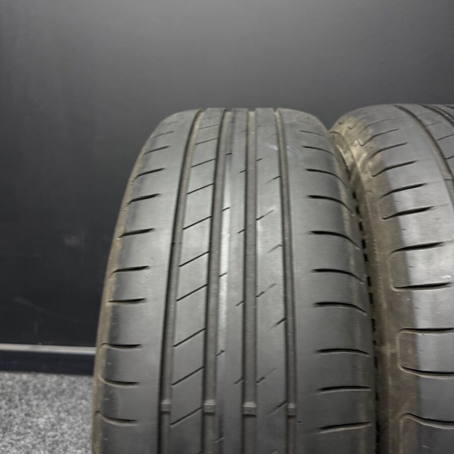 2ks pneu GoodYear 205/60/16 92V - 2
