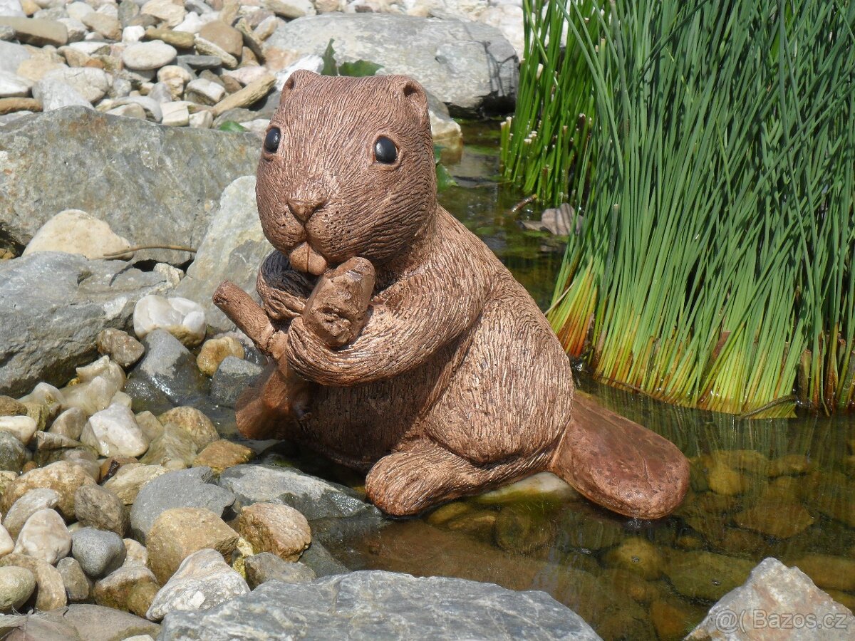 Zahradní dekorace - bobr - 2