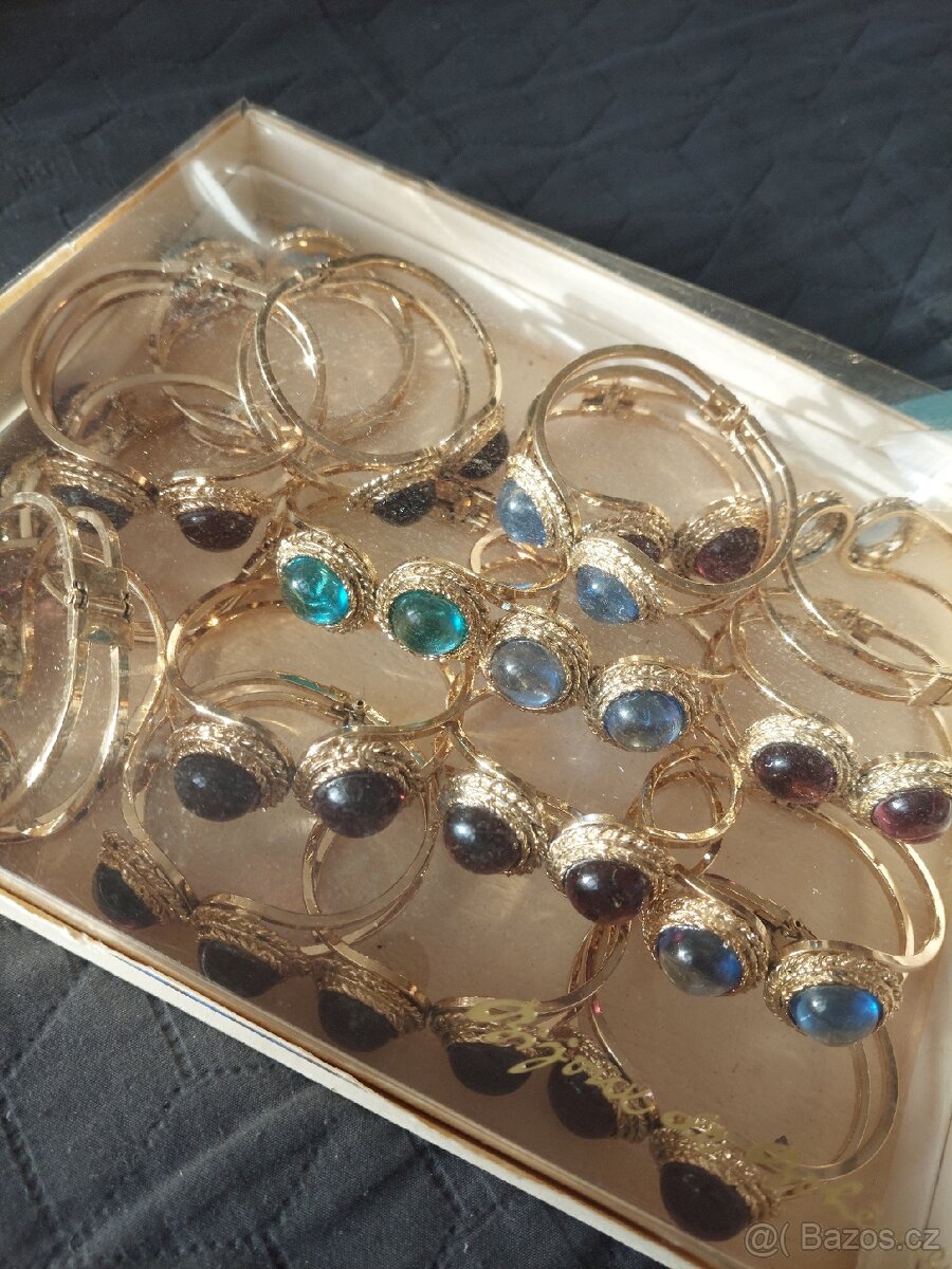 Retro bižuterie, náramky - 2