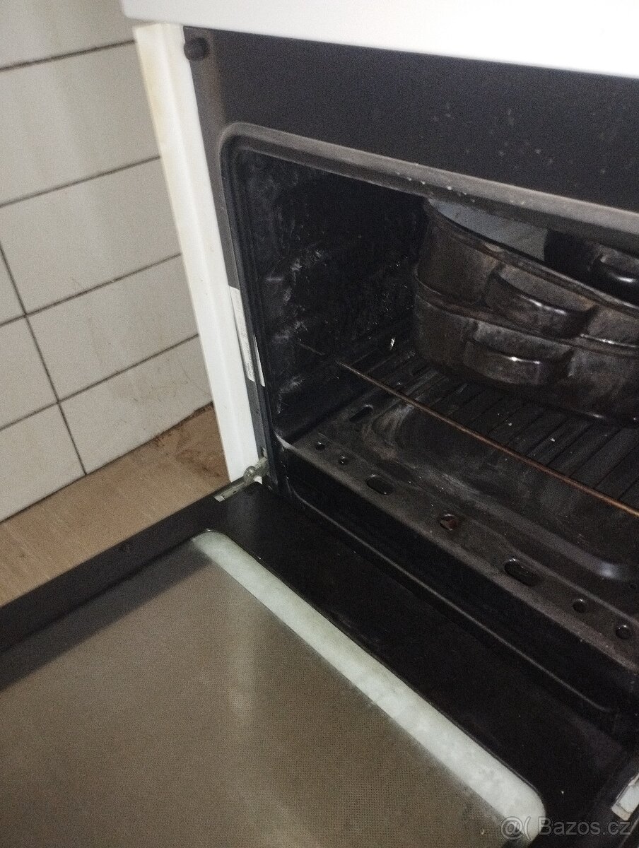 Za odvoz Žižkov, plynový sporák - 2