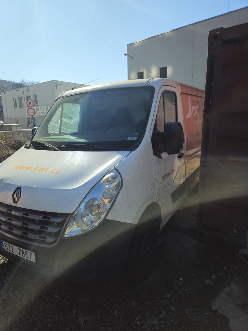 Renault Master, r. 2014 - 2