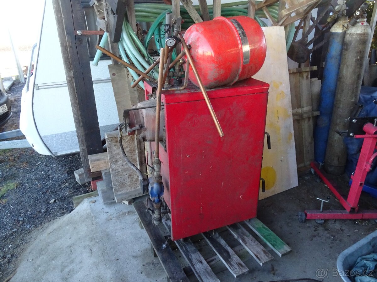 Litinový kotel Dakon 32kW - 2