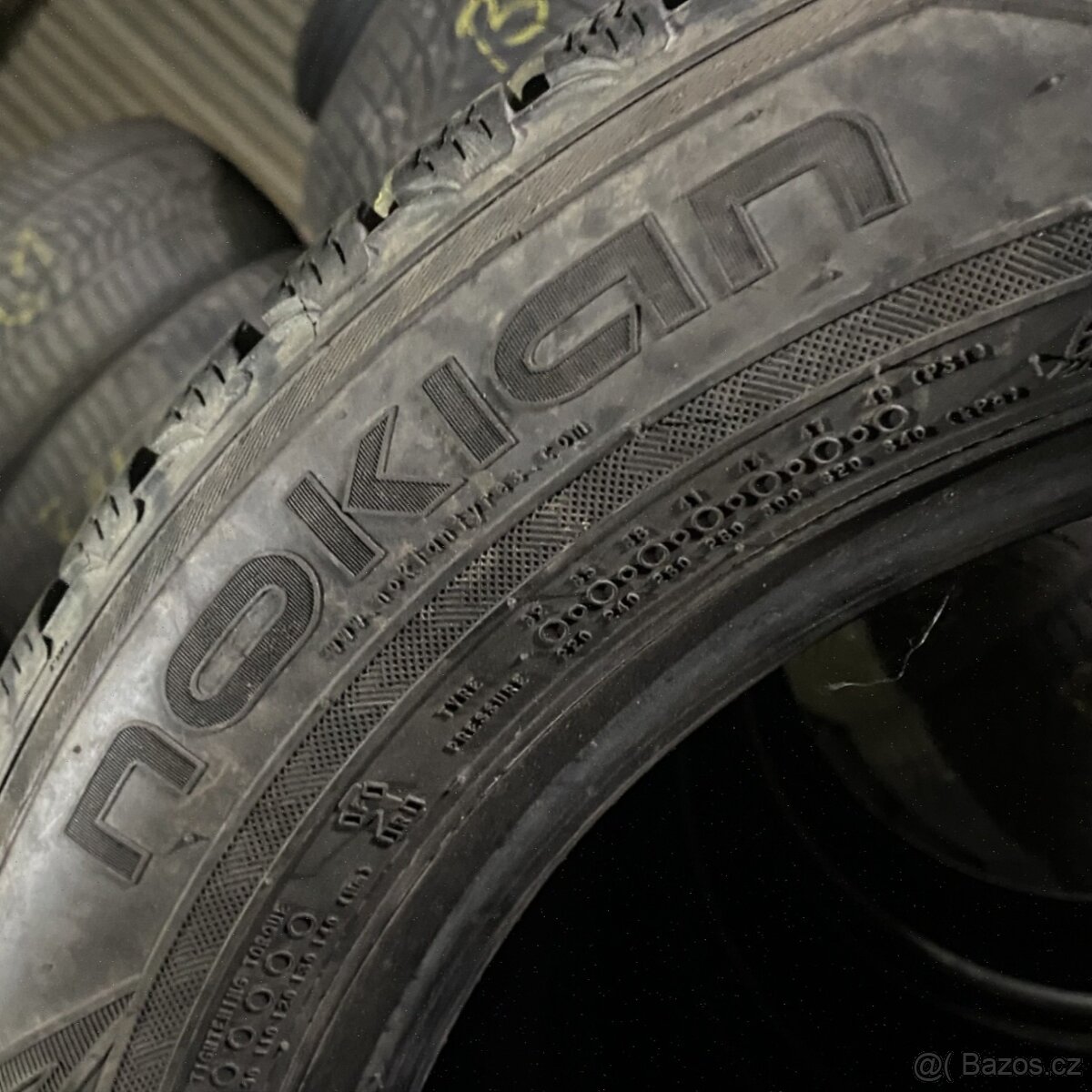 Zimní pneu 225/55 R18 102H XL Nokian 6mm - 2
