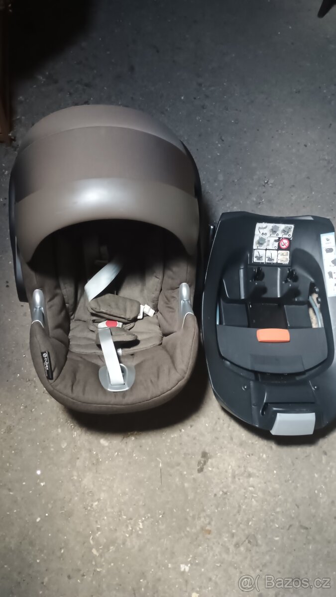 Dětská autosedačka - 2