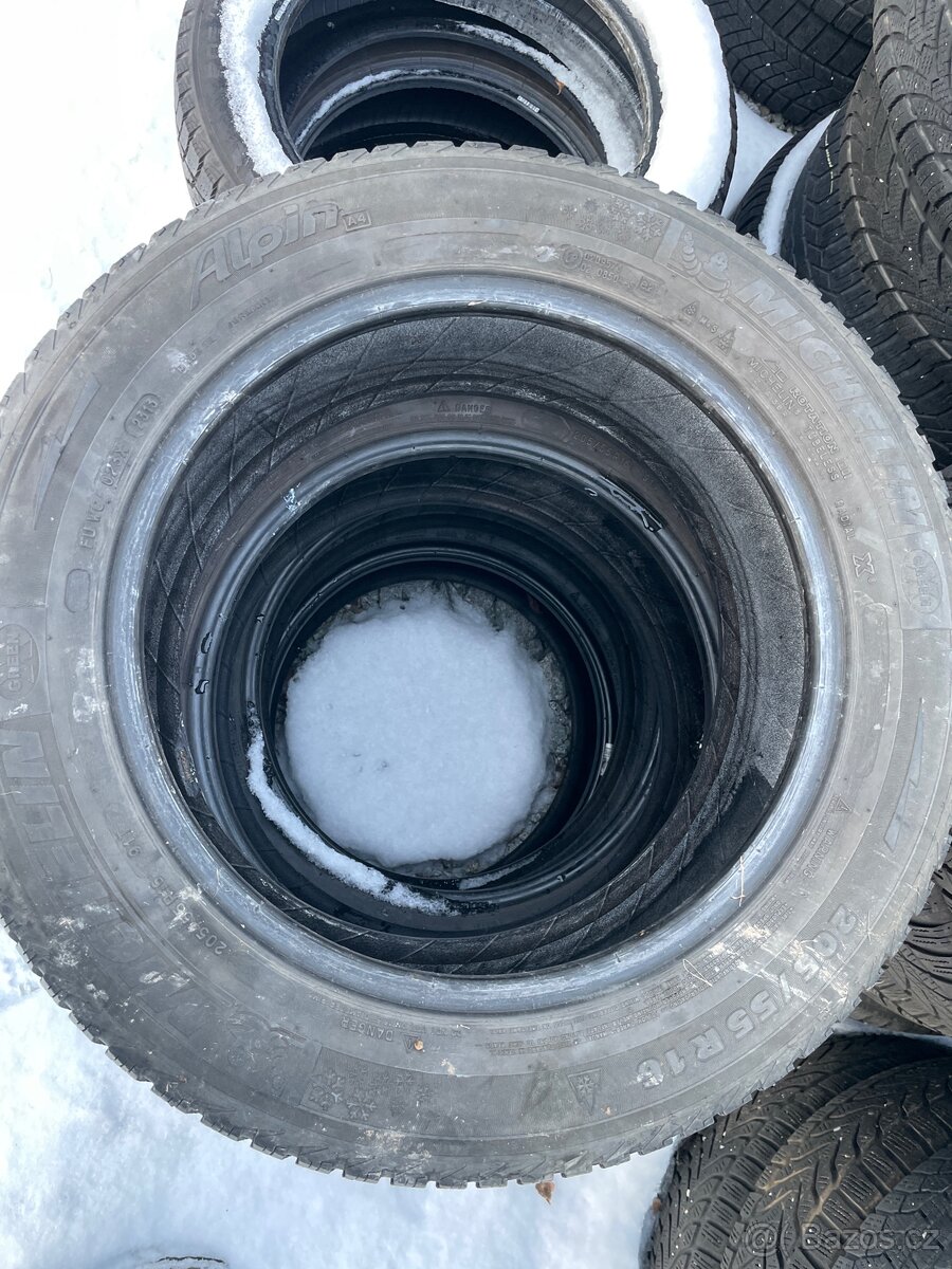 Zimní pneu 205/55R16 Michelin - 2