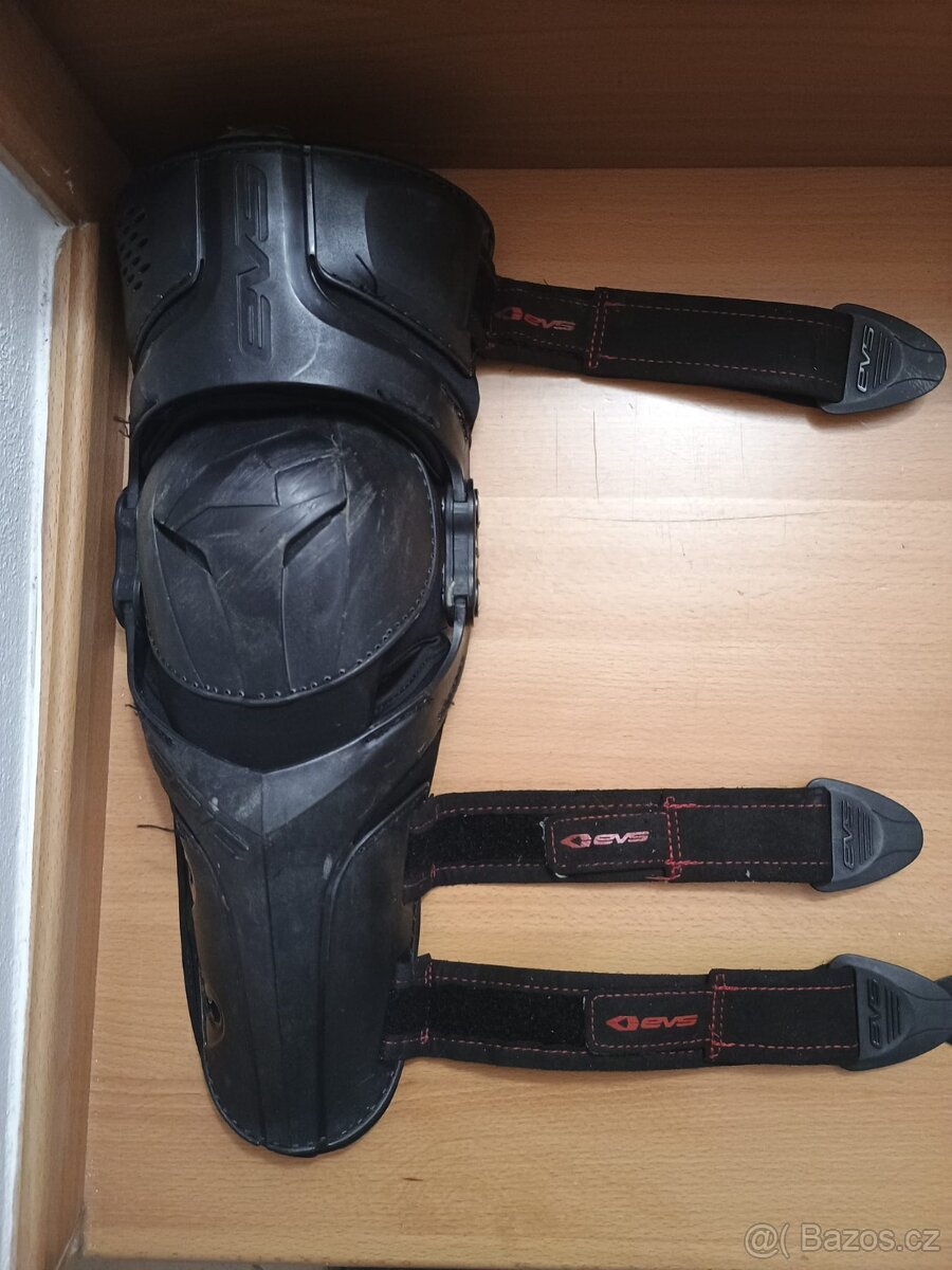 Motokrosové kolenní chrániče - 2