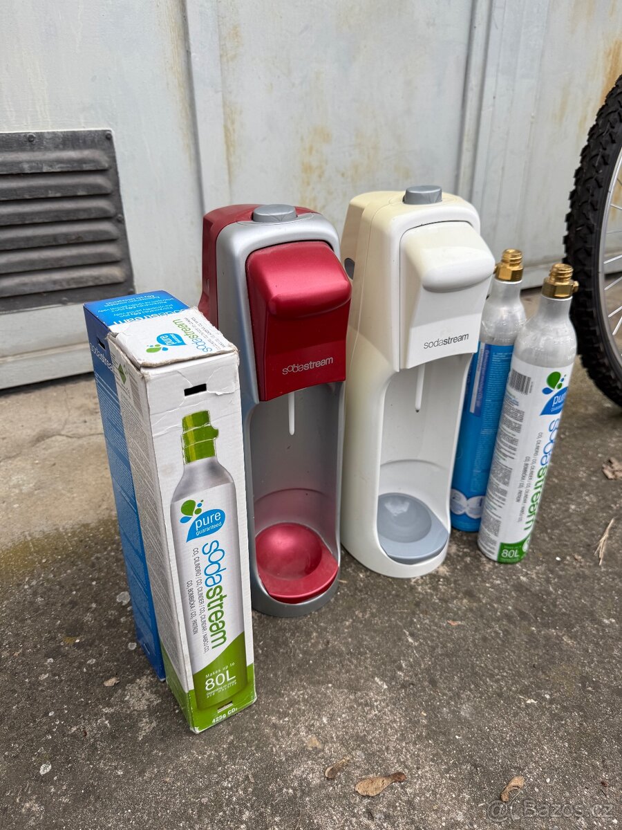 Sodastream 2x + lahve - 2