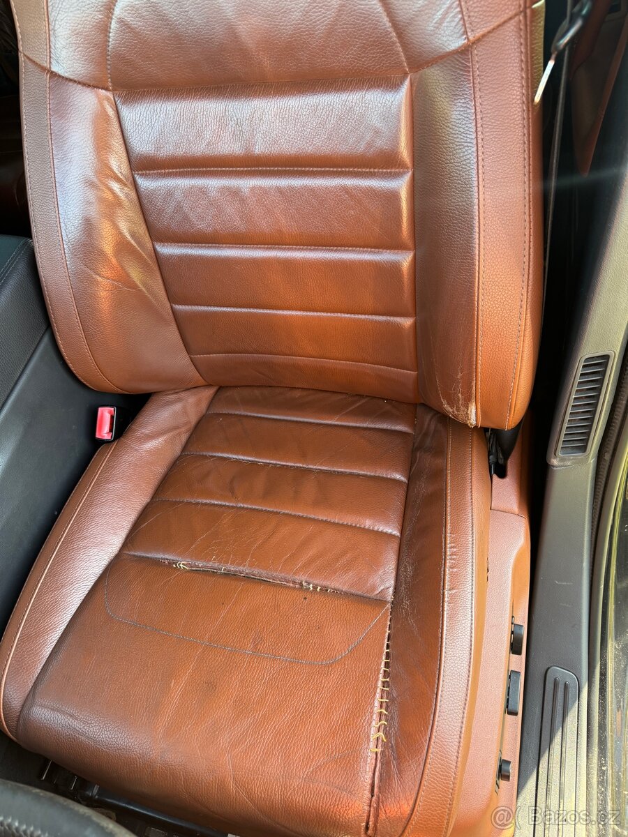 Sedačky interiér - 2