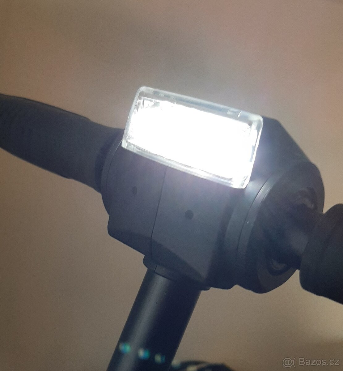 Koloběžka SXT Light Plus, 704 km najeto - 2