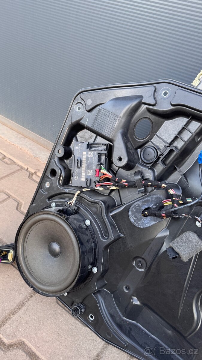 Přední pravá stahovačka vw touareg 7p - 2