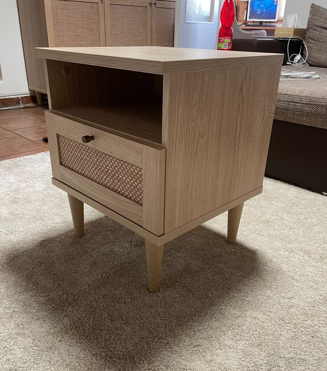 Prodám noční stolek Mobelix - 2