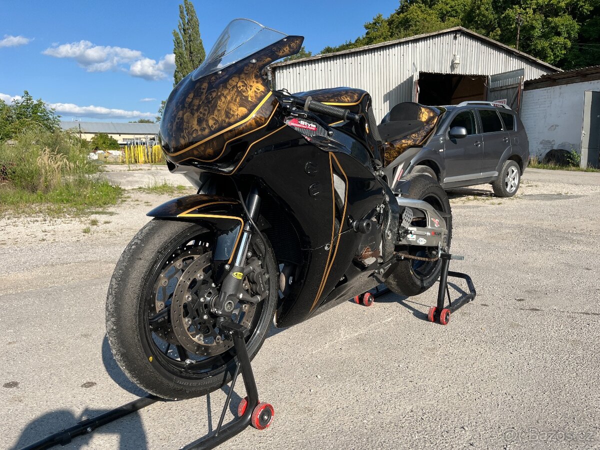 Honda CBR 1000RR SC59E - okruhovka - 2