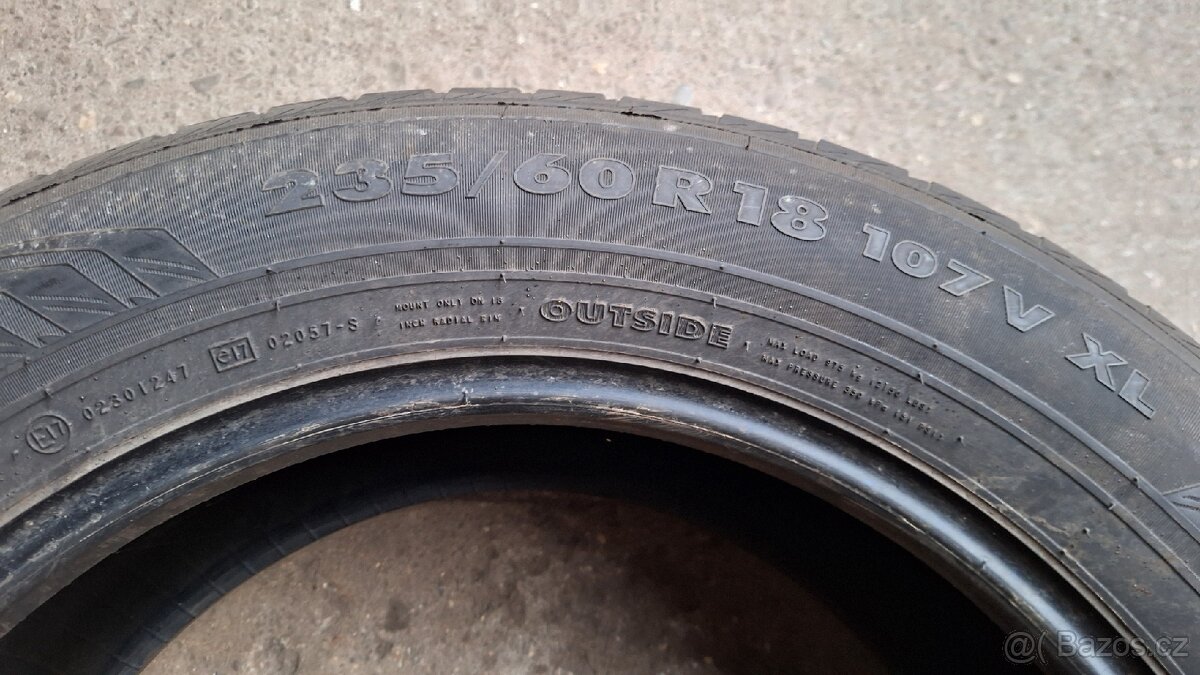 Zimní pneumatiky 235/60R18 - 2