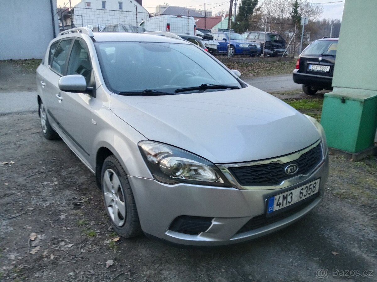 Kia Ceed Kombi - 2