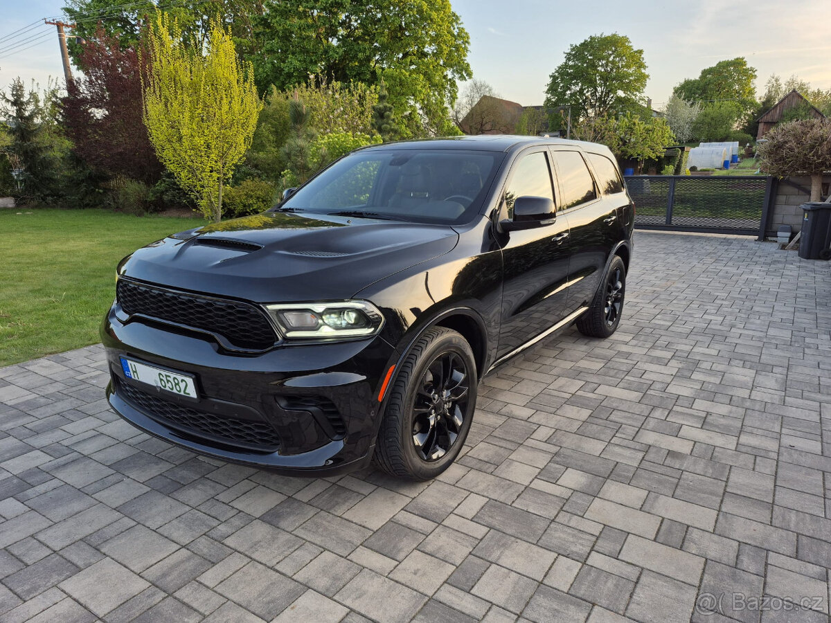 Dodge Durango RT 5,7 V8 AWD, Alcantara, 7 míst