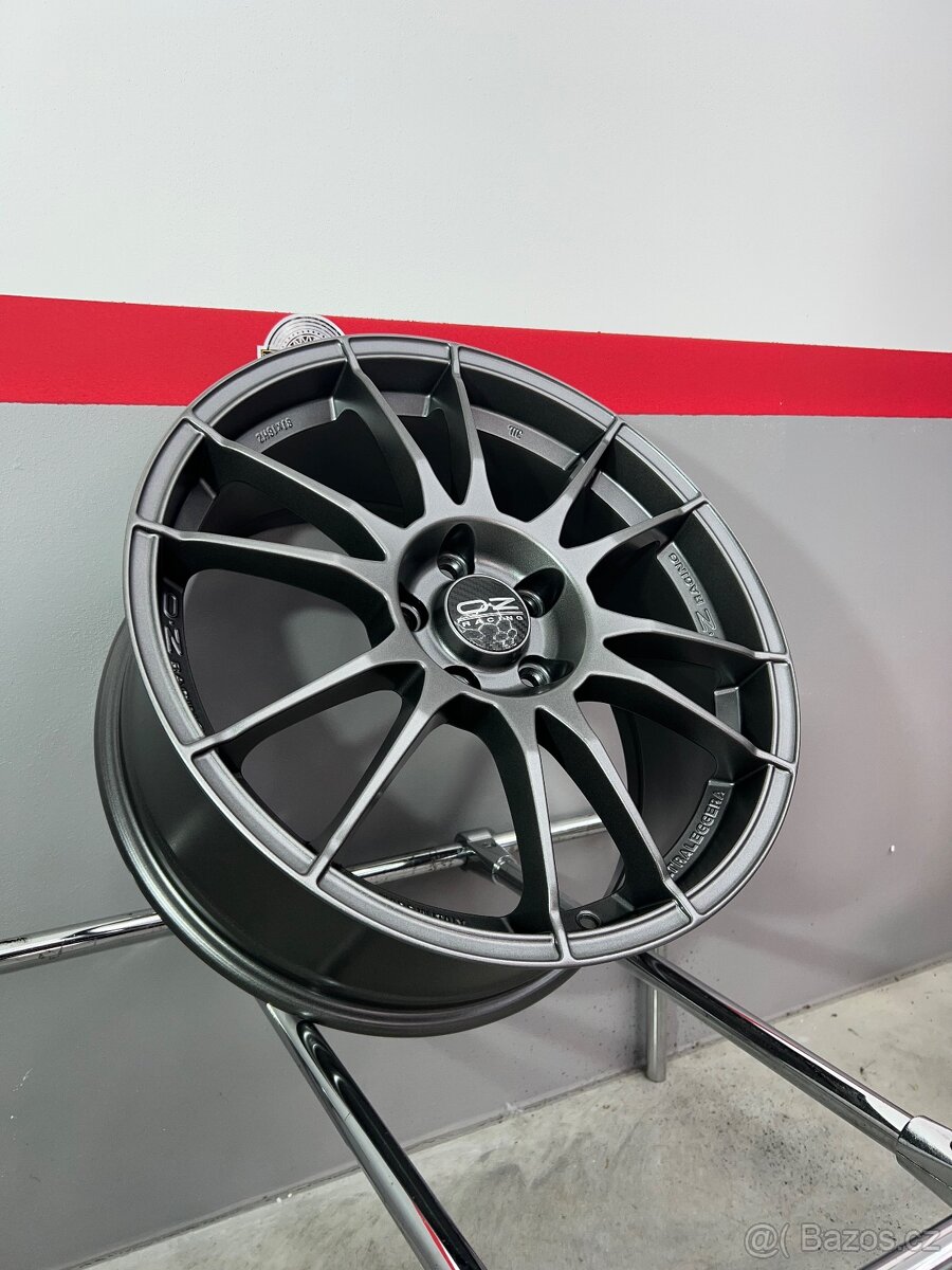Oz racing ultraleggera r18 TOP - 2