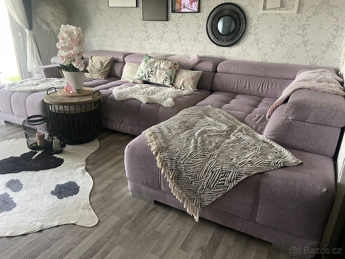 Velká sedací souprava ve tvaru U - 2