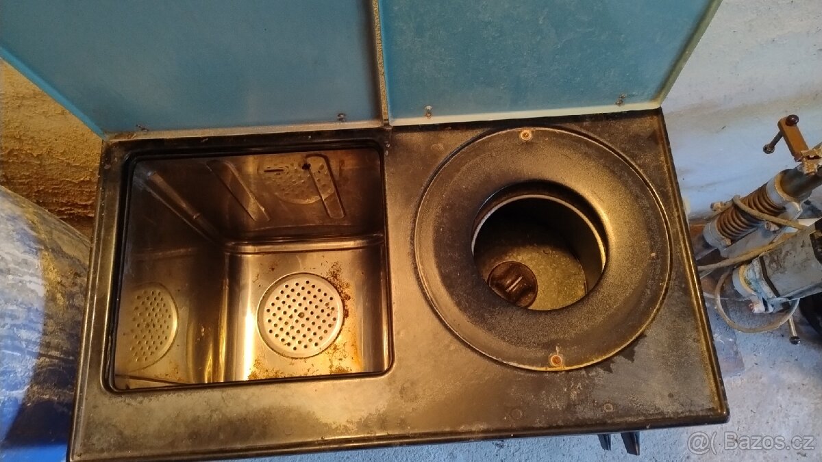 Pračka ROMO s odstředivkou - 2