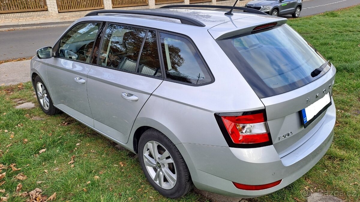 Škoda fabia 4 1.0tsi 70kw 4/2022 koupeno v ČR - 2