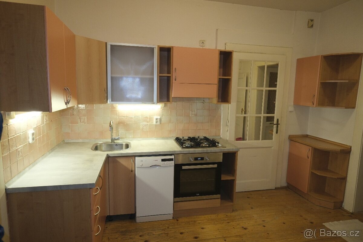 Prodám kuchyň včetně spotřebičů - 2