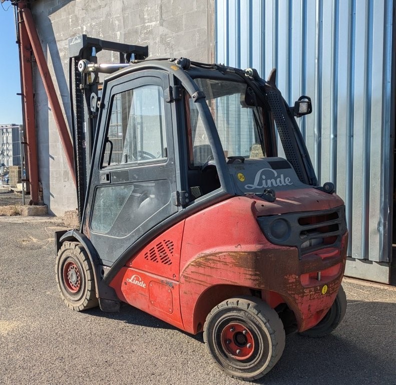 Vyskokozdvižný vozík Linde H30T-01 - 2