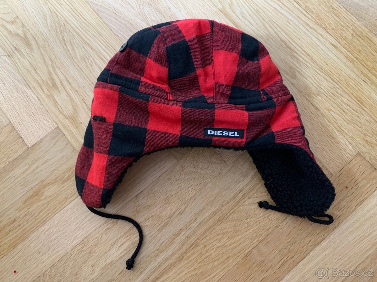 Dětská zimní čepice Diesel nová vel.8-20 měsíců - 2