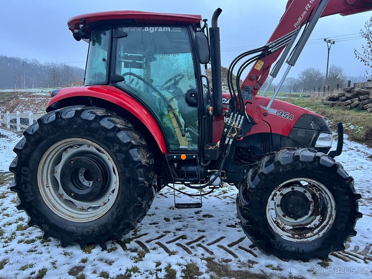 Case Farmall 95A možnost financovat přes PGRLF - 2