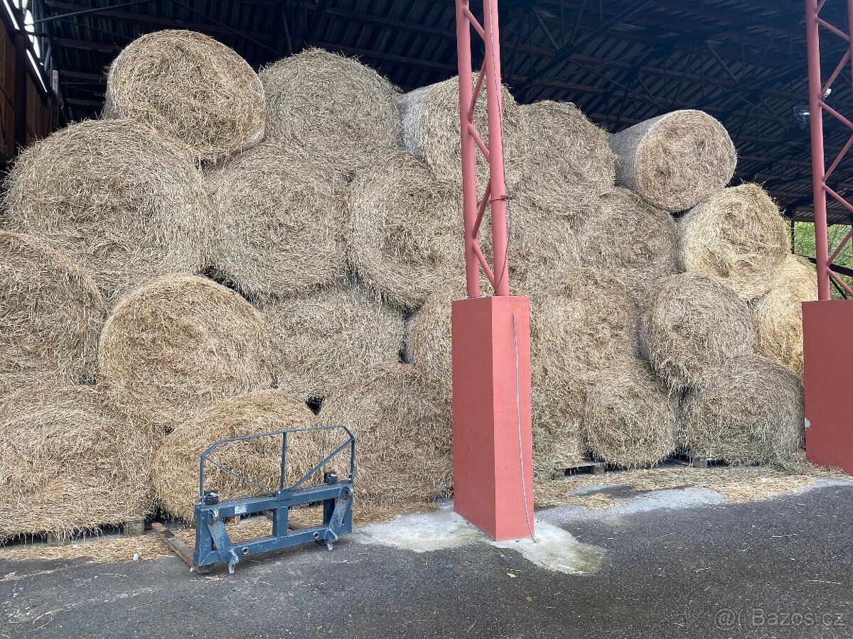 Seno velké kulaté balíky - 2
