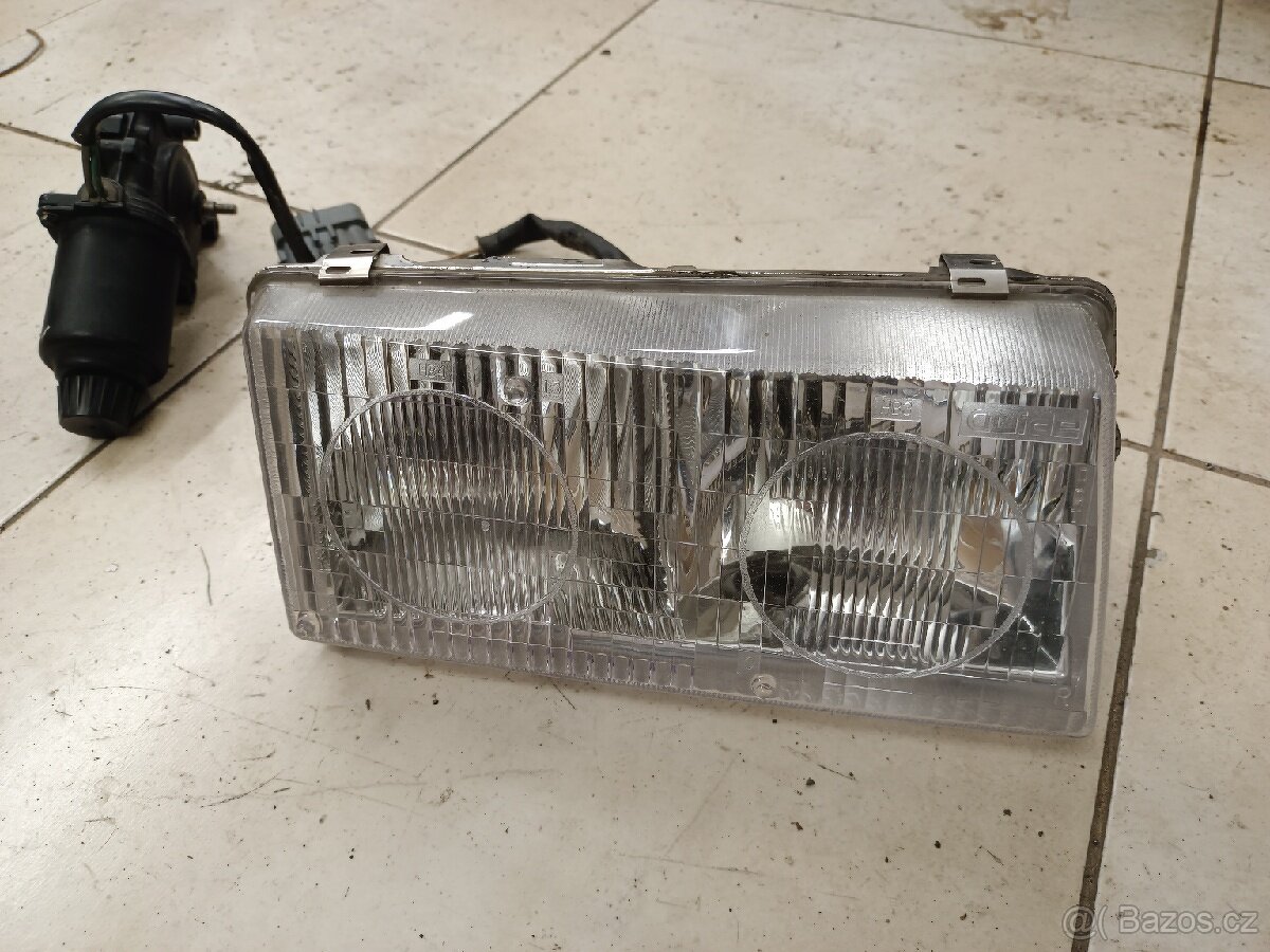 světlo Chevrolet Corvette C5 - 2