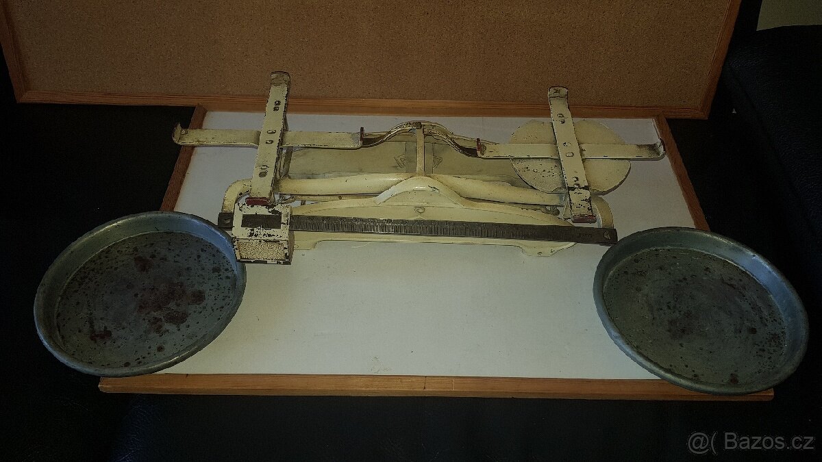 Retro kuchyňská váha - 2