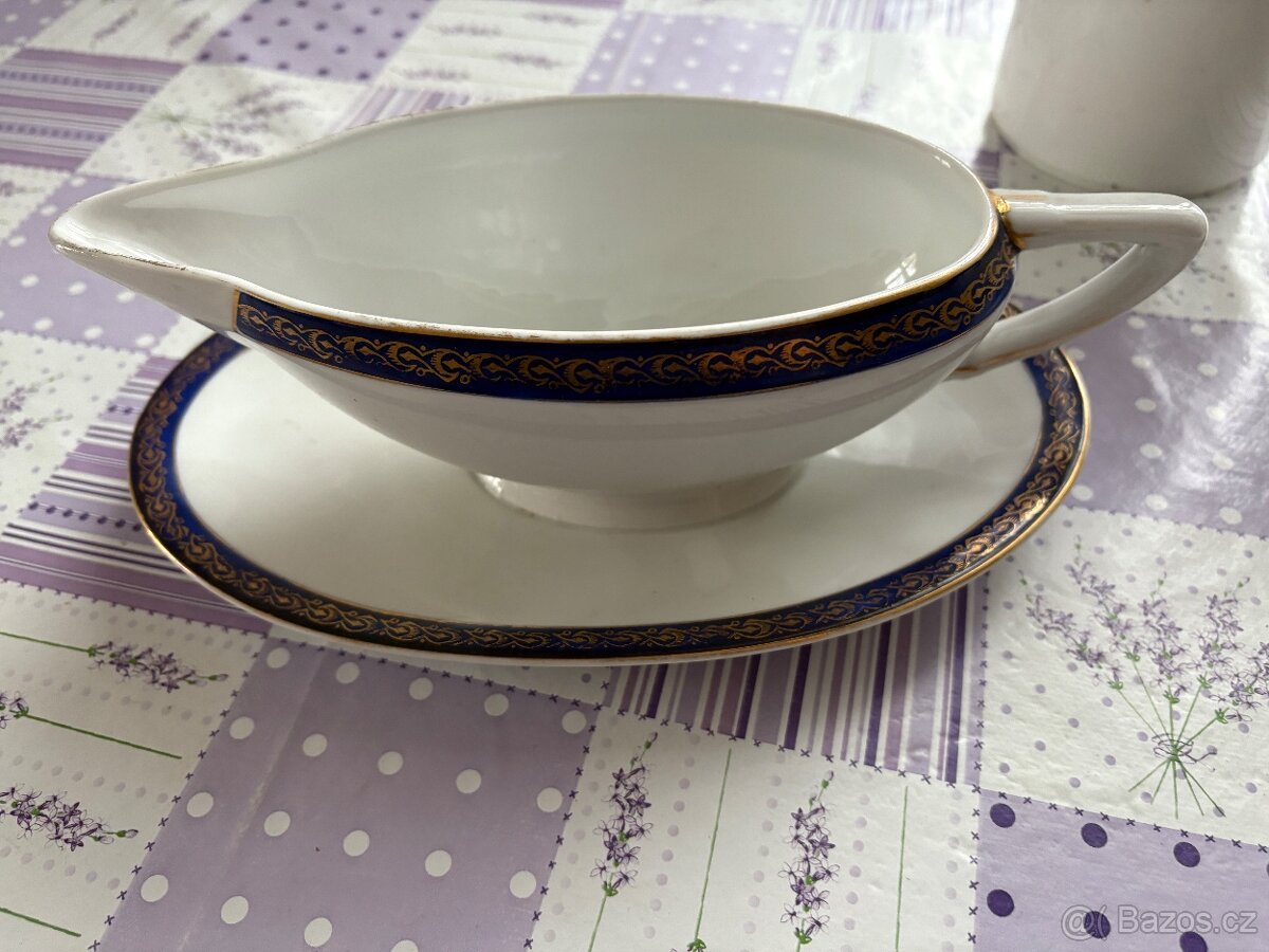 Sada porcelánového nádobí - 2