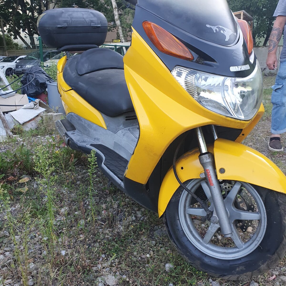 Suzuki Burgman 125 - 2