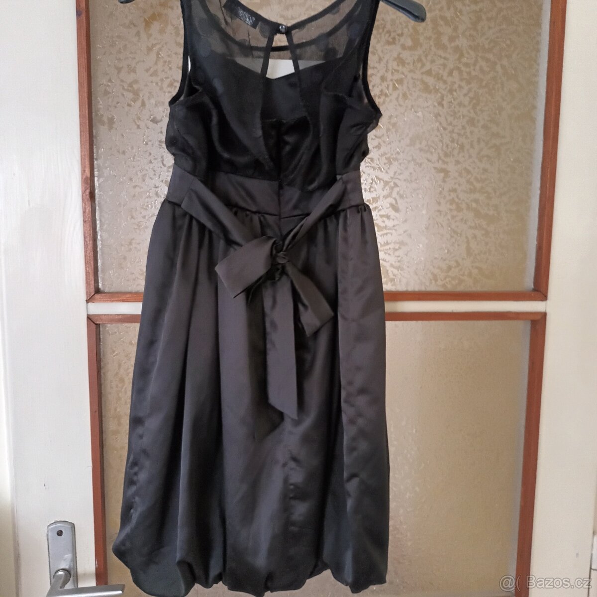 Sváteční,společenské šatičky vel.32 - 2