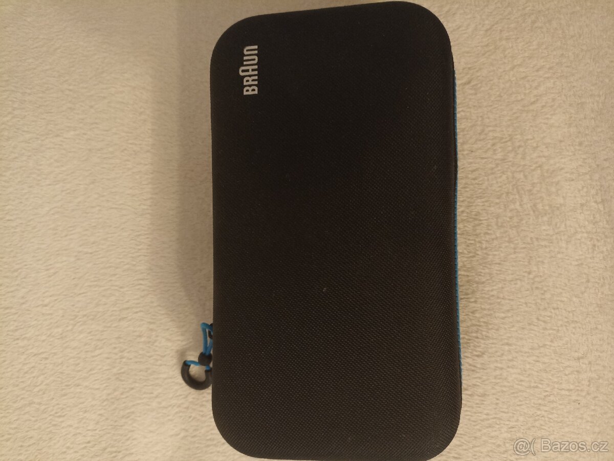 Holicí strojek Braun - 2