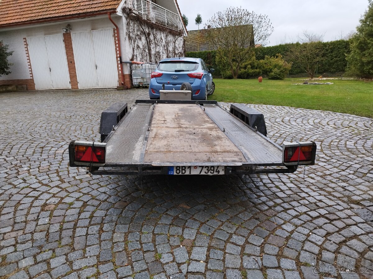 Dvouosý vlek, podval 2000kg - 2