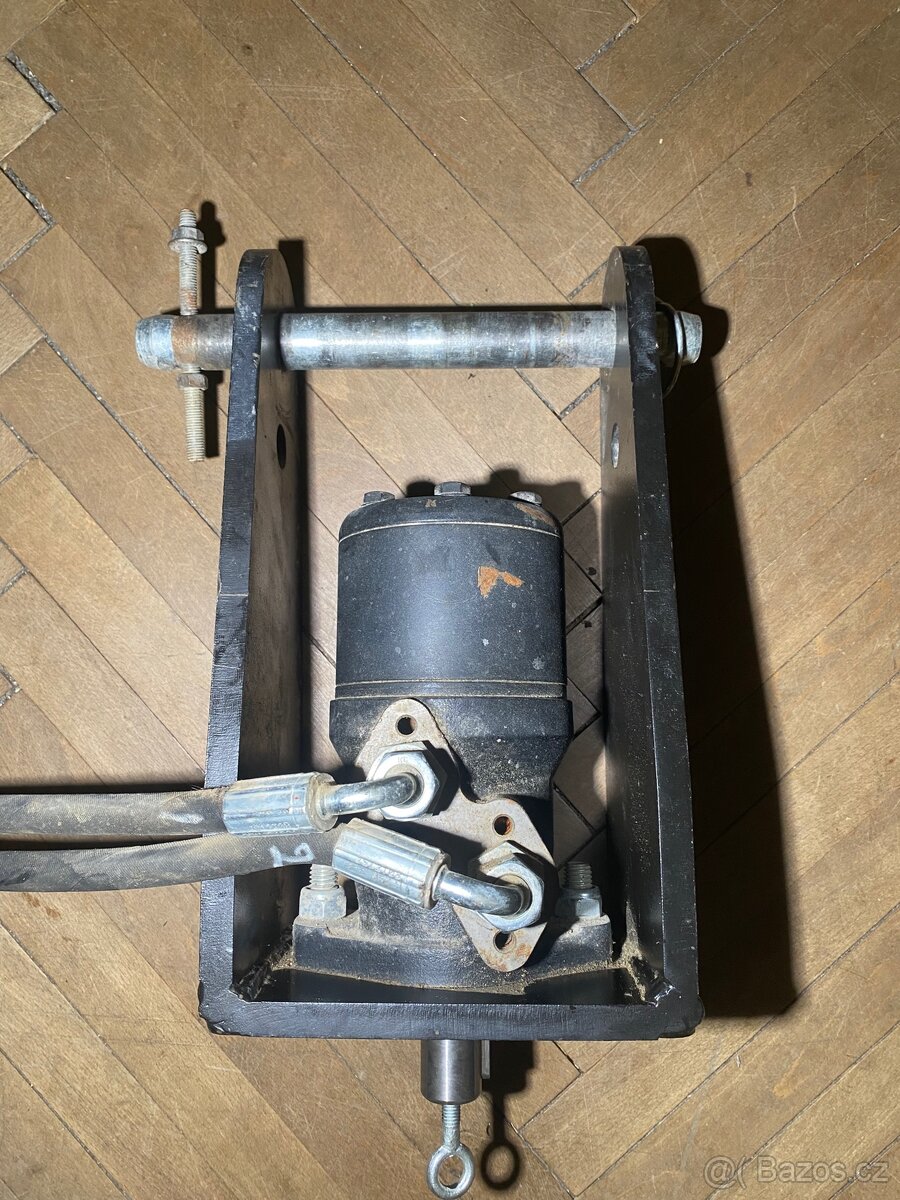 Hydraulický motor Chargeur Plus 10-HY-315CDO (2011) - 2