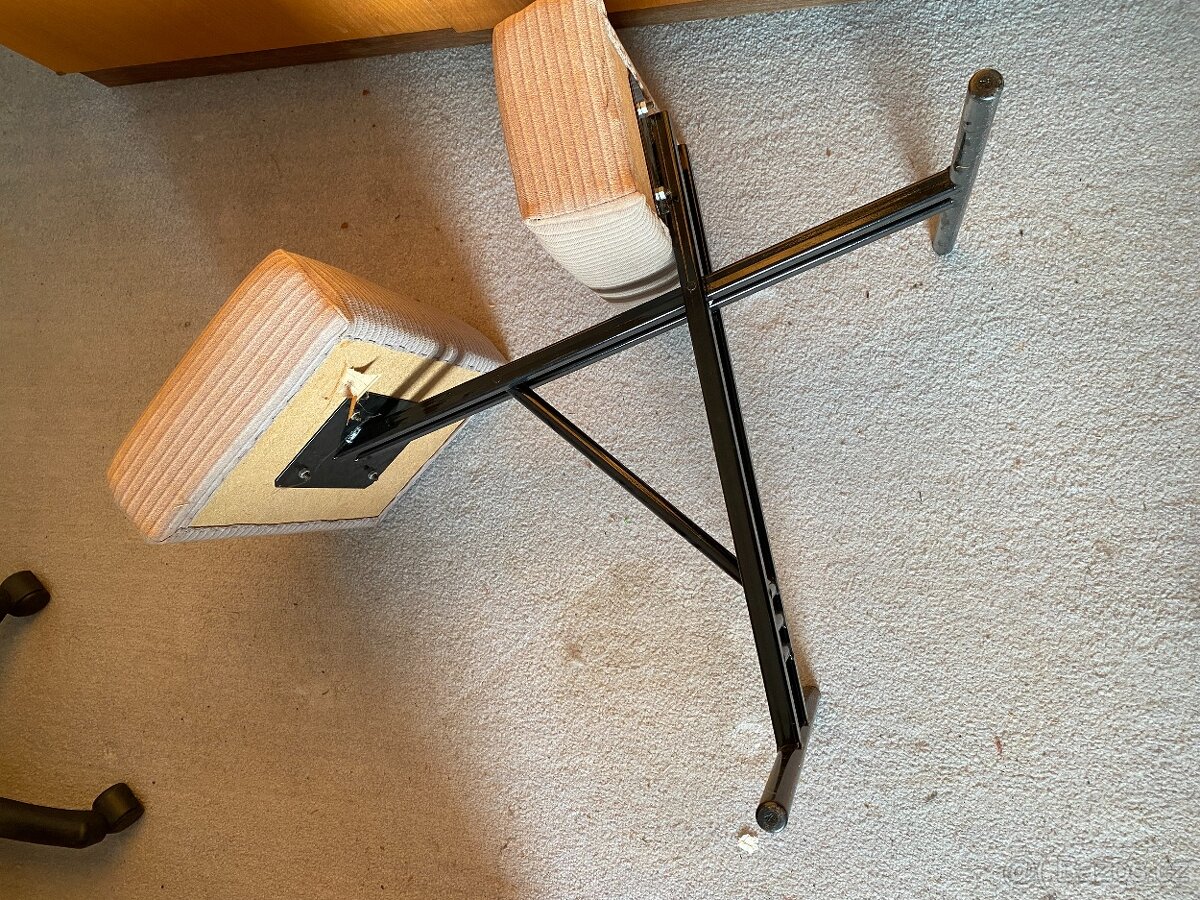 Prodám ergonomickou klekačku - 2