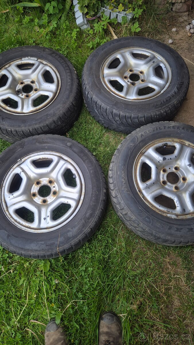 Kola Dacia Duster - 2