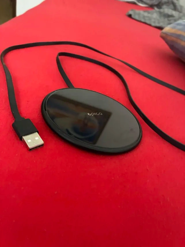 Bezdrátová nabíječka EPICO - 2