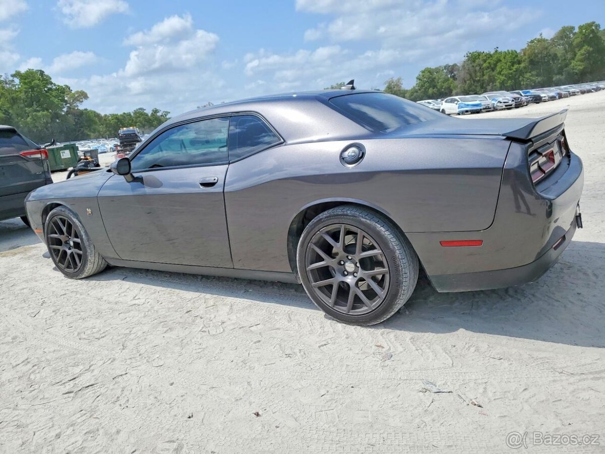 Dodge Challenger R 2016 - 2