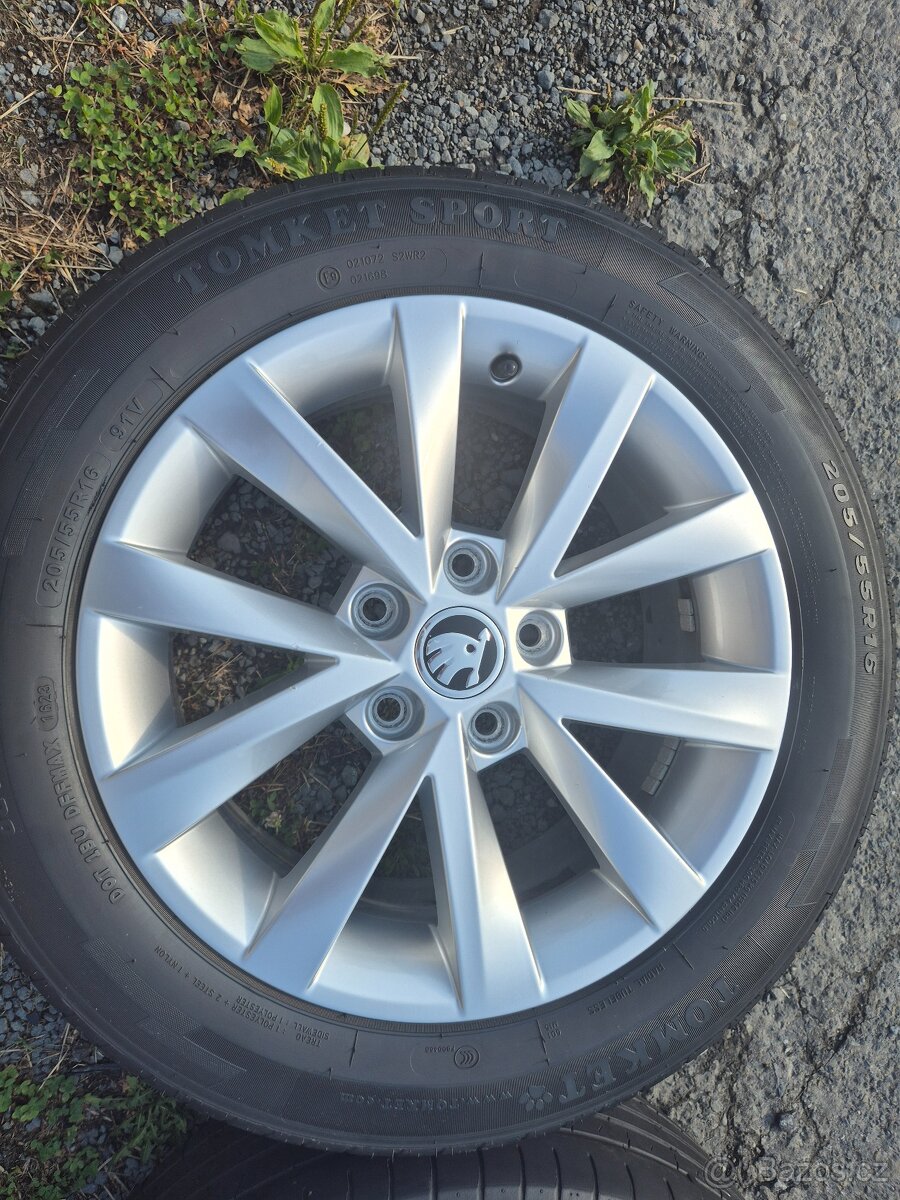 Alu disky Octavia 3, typ Alcatras,rozteč 5x112 - 2