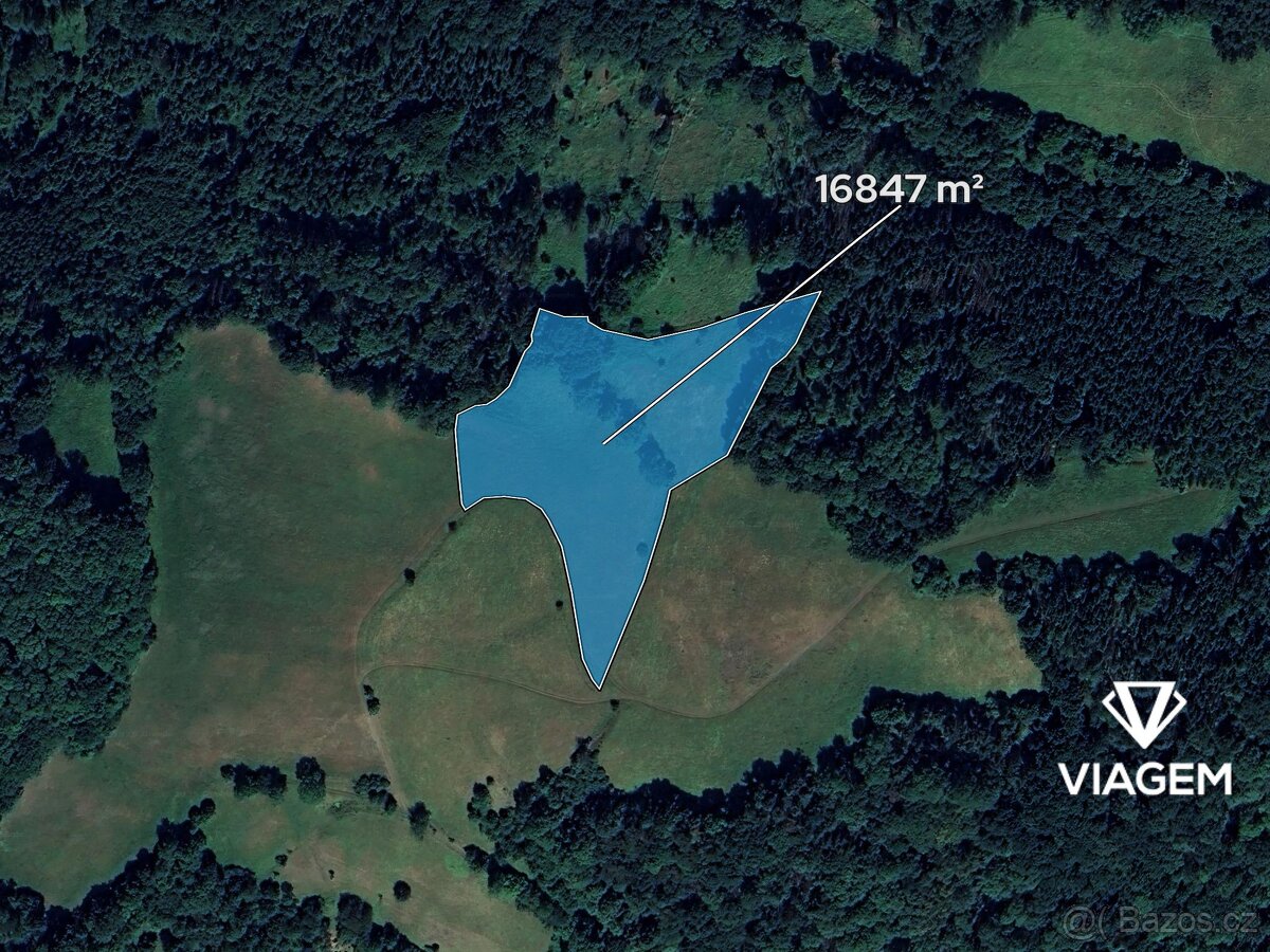 Pole 16 847 m² - 2