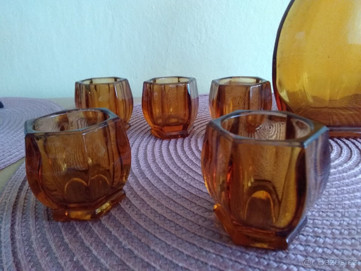 KARAFA + skleničky - 2