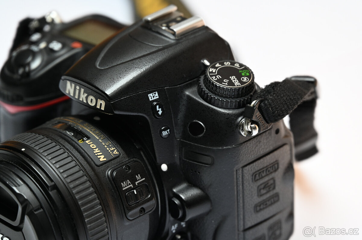 Nikon D7000 + Nikkor 50mm + Tamron 18-200mm - 2