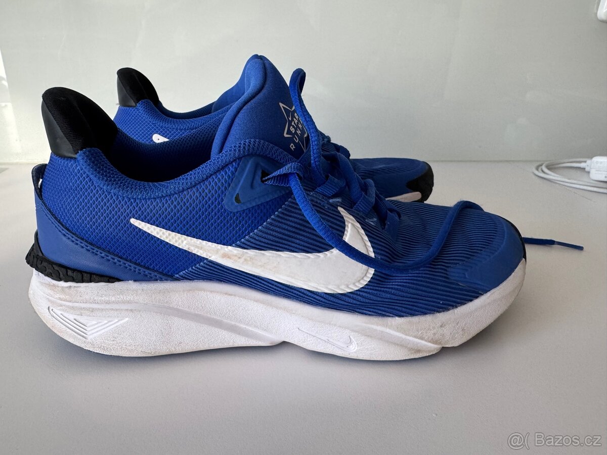 Nike Star Runner 4, EUR 39 - běžecké boty (sálovky) - 2