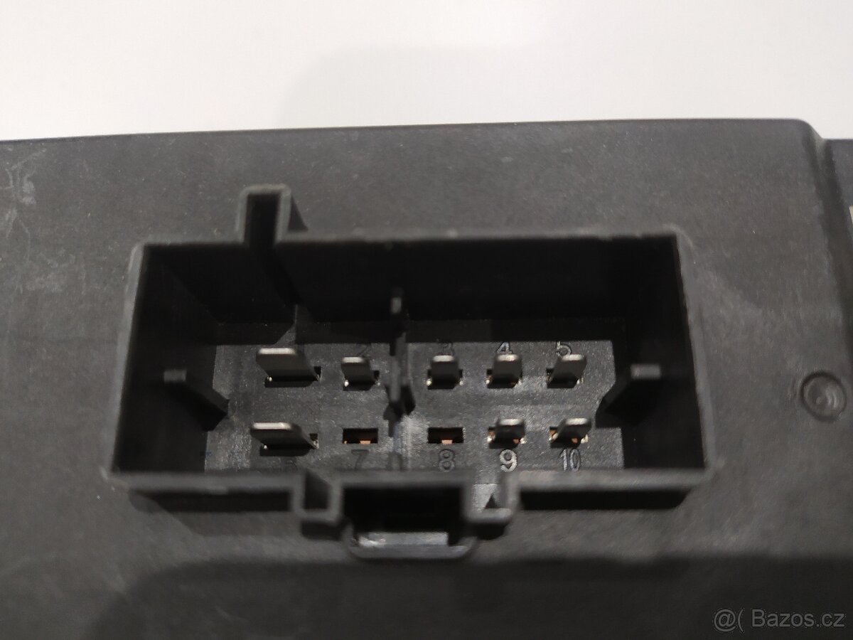 řidící jednotka kufrove dveře Audi VW 4KE959107A - 2