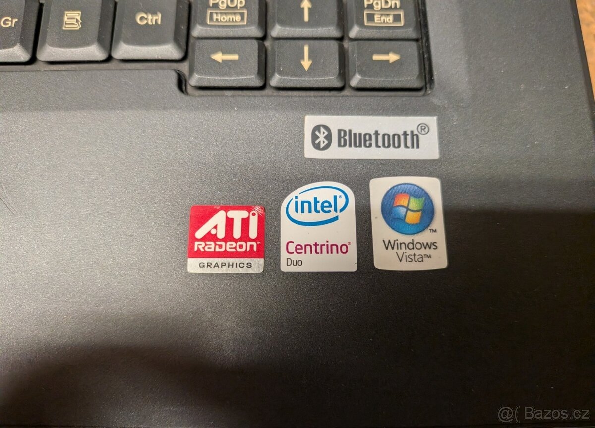 Retro notebook Fujitsu Siemens Esprimo mobile v5545 - 2