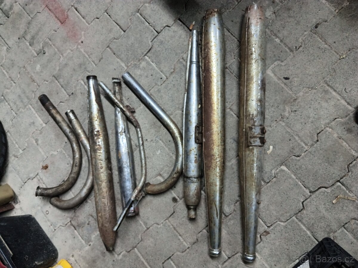 Výfuky, kolena Jawa ČZ - 2