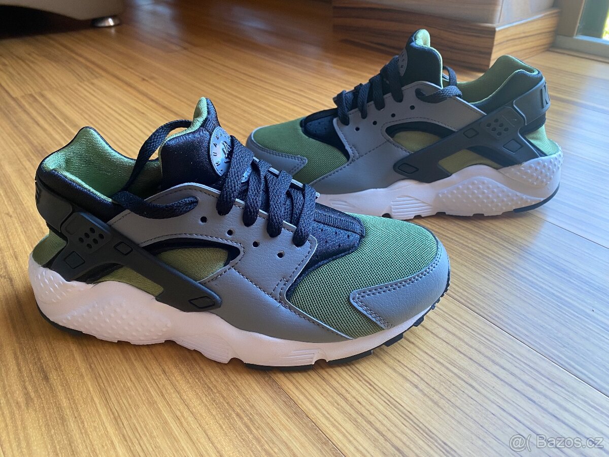 tenisky Nike Huarache Run 38.5 - 2